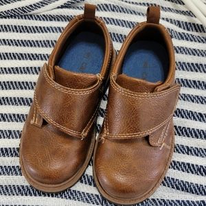 Shoes toddler size 8 (2-3 yo)